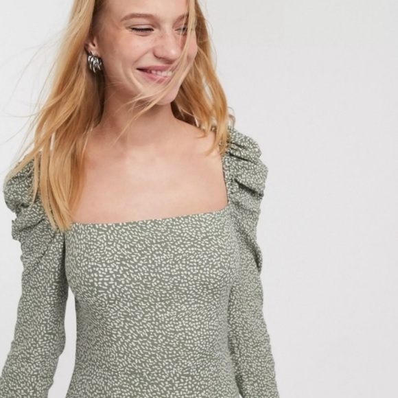 & Other Stories Puff Sleeve Dress - Picture 2 of 4